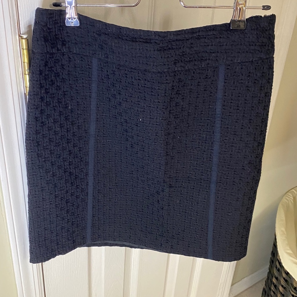 LOFT Tweed zip skirt